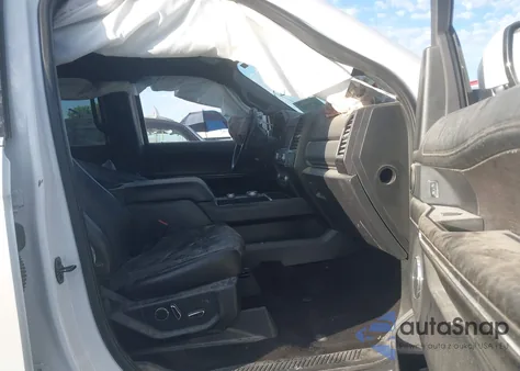 2020 Ford Expedition Limited Max z USA, uszkodzony, nr VIN 1FMJK2AT0LEA10615